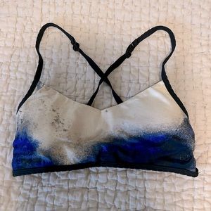 Lululemon strappy sports bra *rare* - size 4
